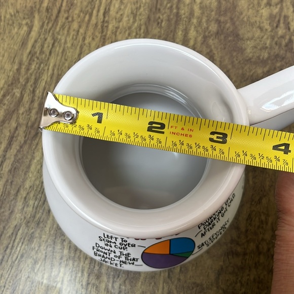 Hallmark Spill Proof Coffee Mug for the Driver - Picture 10 of 11